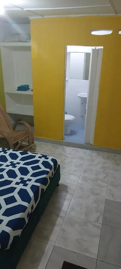 Guest house Habitacion Independiente Crespo Cartagena